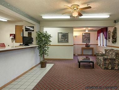 Super 8 By Wyndham Smithville Lake Beltér fotó